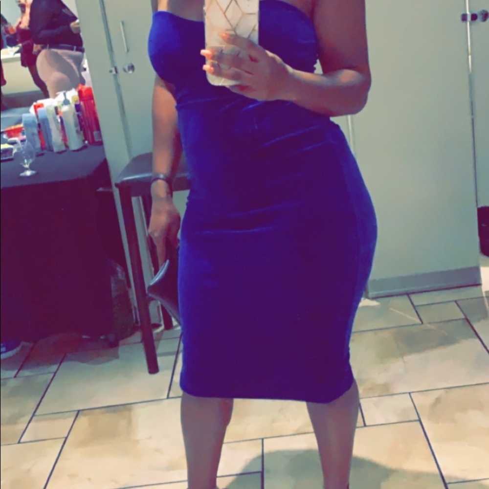 Blue velvet heart shaped tube dress